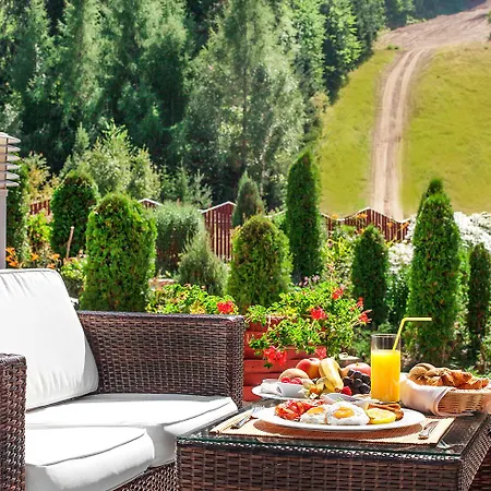 Yastrebets Wellness&spa Borowez