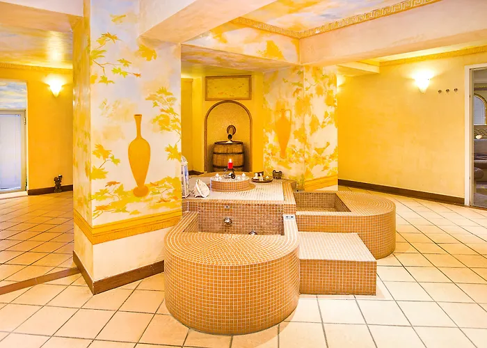 Yastrebets Wellness & Hotel Borovets