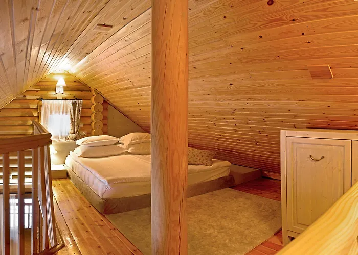 Yastrebets Wellness & Hotel 4*