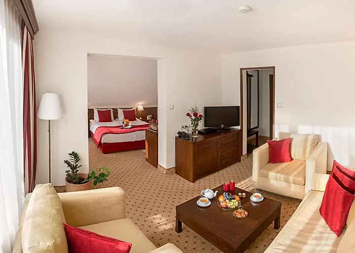 Hotel Yastrebets Wellness & 4*